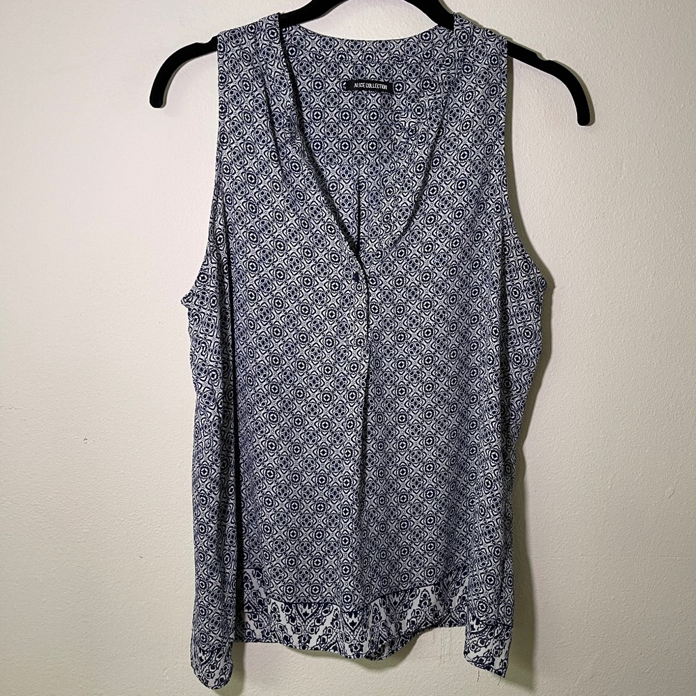 Alice Collection Navy Blue White Geometric Pattern Woven Tank Top Women's Medium